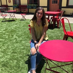 Meet your Posher, Maddy